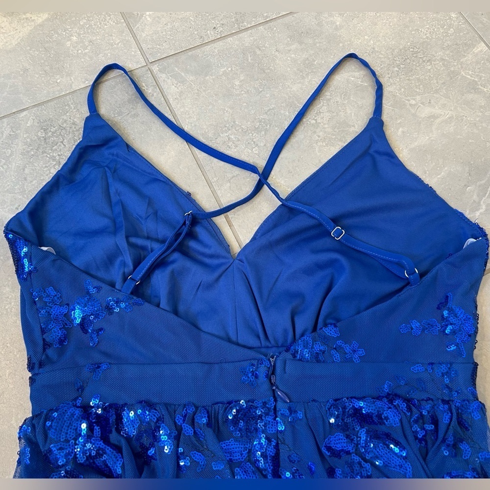 NWT LULU’S Captivating Essence Blue Sequin Backless Maxi Dress Womens - Picture 12 of 15